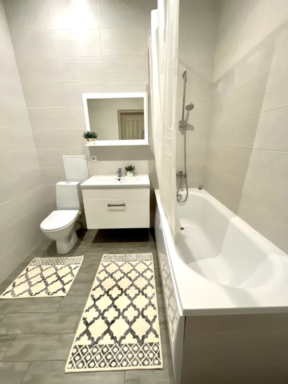 Премиум апартамент в доме бизнес класса центр