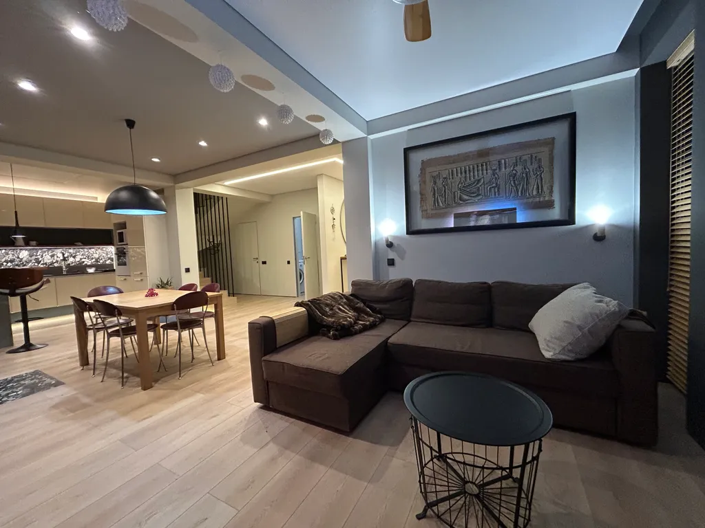 Дом с видом на море