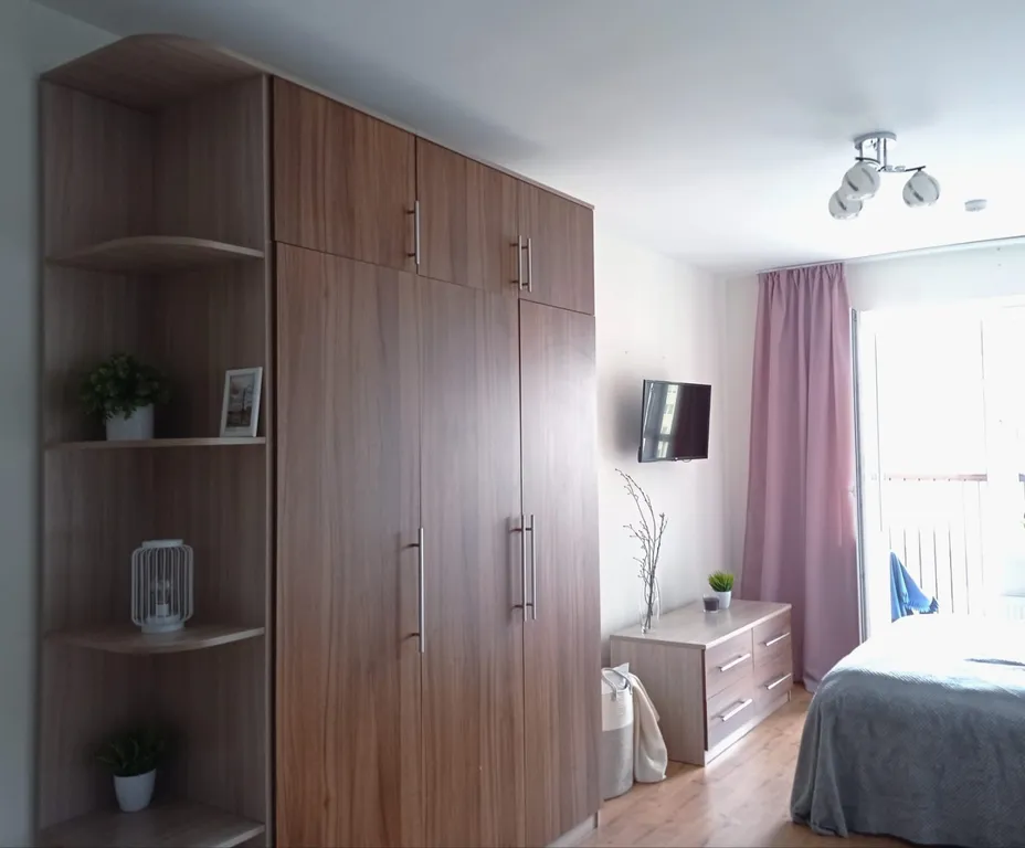 На Невских берегах