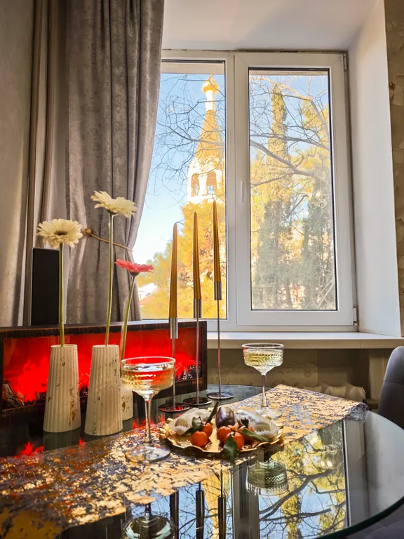 Квартира Квартира Счастье жить в Севастополе в самом центре с видом на Покровский собор — Севастополь