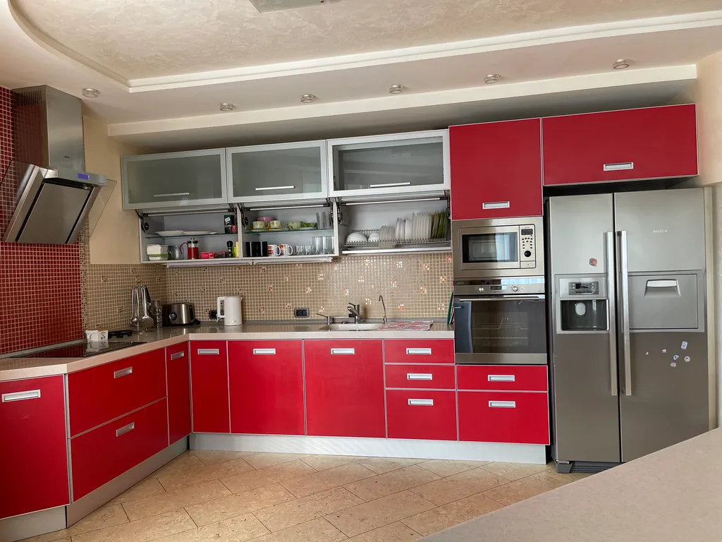 Уютная 3-х комнатная квартира в шаге от центра