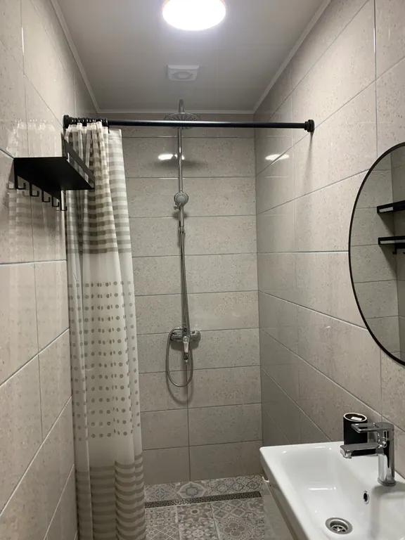 Уютный, теплый дом с камином и 3 спальнями на Алтае, стоимость за дом