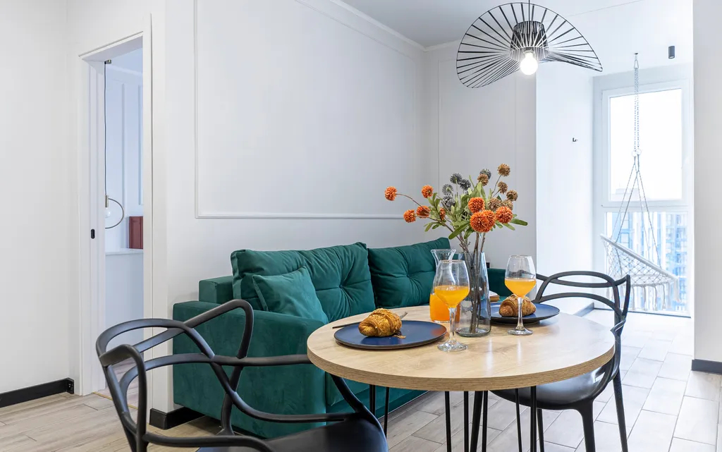 Квартира Дизайнерская квартира с отдельной спальней и качелью — Калининград