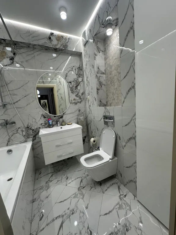 Трёхкомнатная квартира с дизайнерским ремонтом