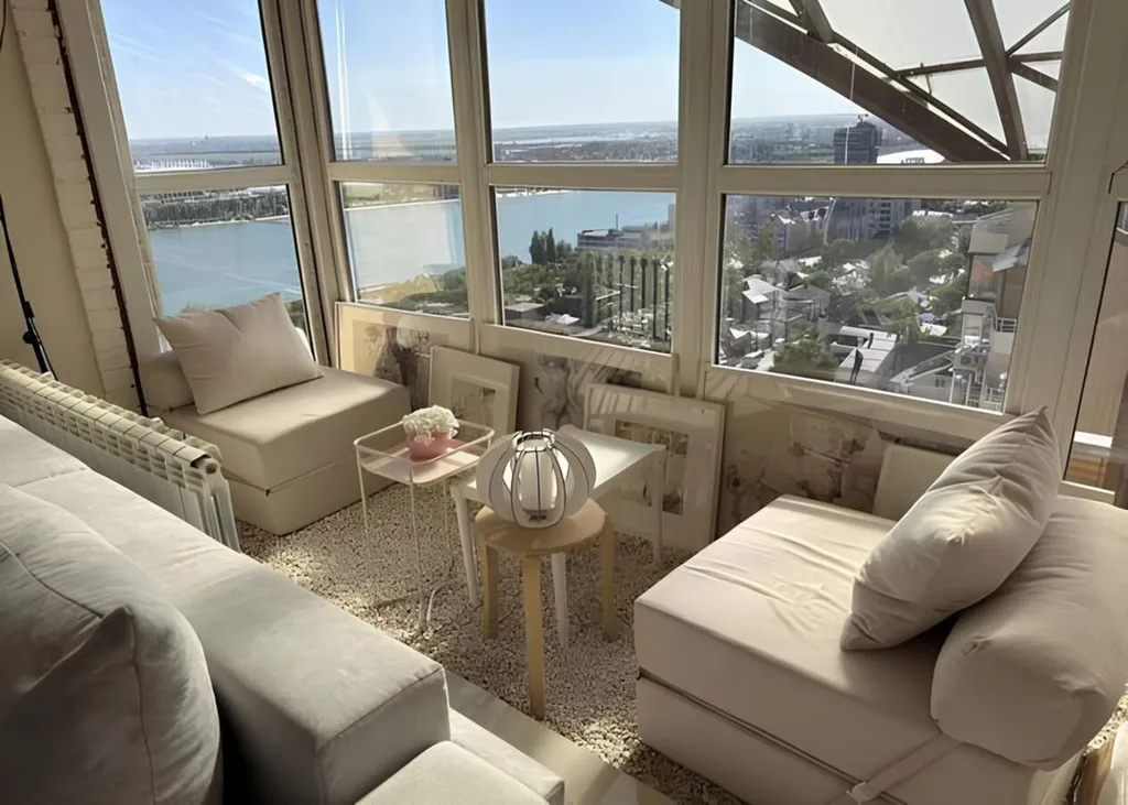 Атмосфера комфорта студия Ваниль с открытым балконом