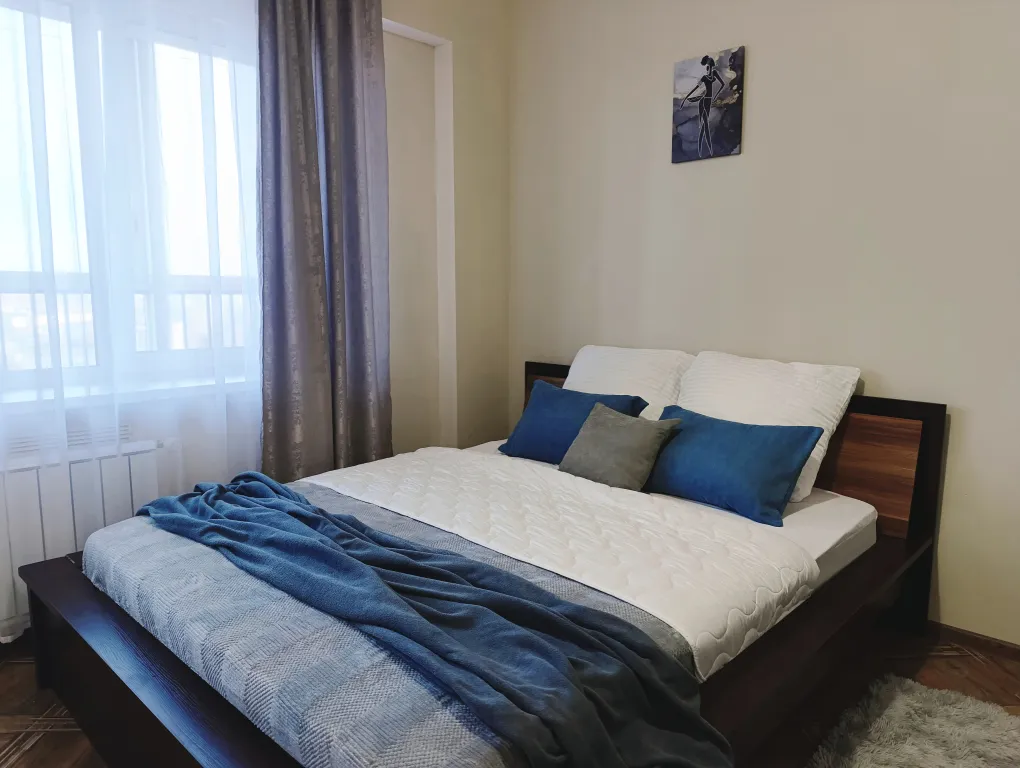 Квартира с красивым ночным видом — аренда посуточно в Иркутск