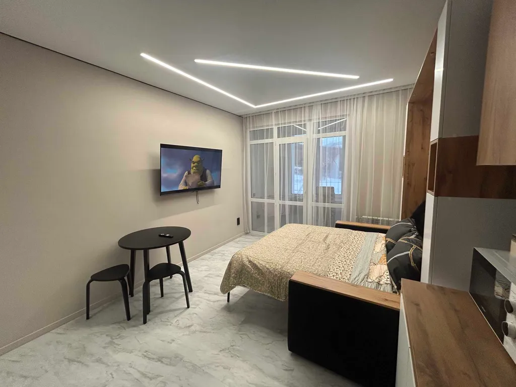 Студия с панорамным видом на горы