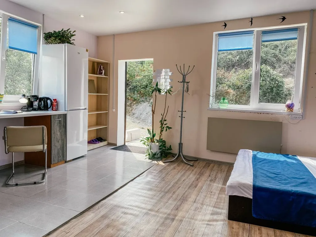 Квартира Квартира в стиле Антуан де Сент-Экзюпери, сказка Маленький принц — Севастополь