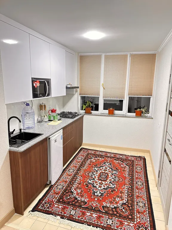 Апартамент с садом