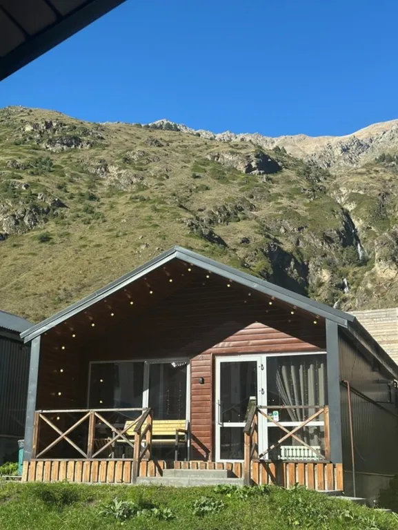 База отдыха с видом на горы в Приэльбрусье