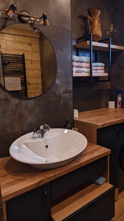 Уютный новый дом недалеко от центра