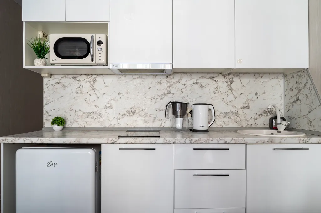 Студия у моря с бассейном на территории. Каравелла 112