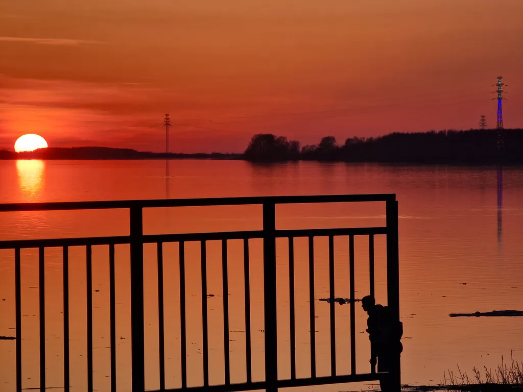 Уютная видовая квартира на 1-линии набережной Волги