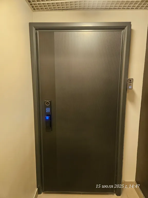 Квартира с новым люкс ремонтом 3 минуты до моря