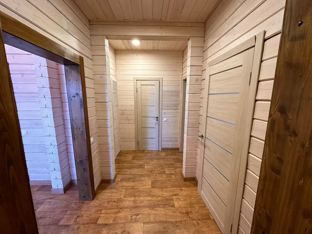 Тёплый коттедж на первой линии озера Волго