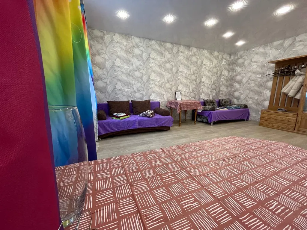 Трёхкомнатная квартира в районе центральная площади