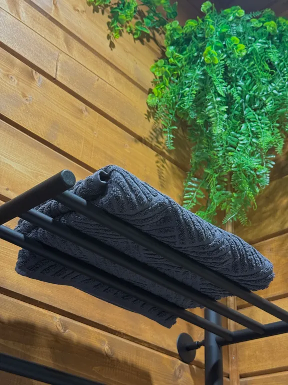 Уютный домик с купелью и баней в сосновом лесу