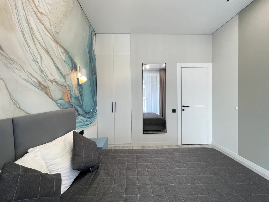 Дизайнерская евротрёхкомнатная квартира в жк аллея парк