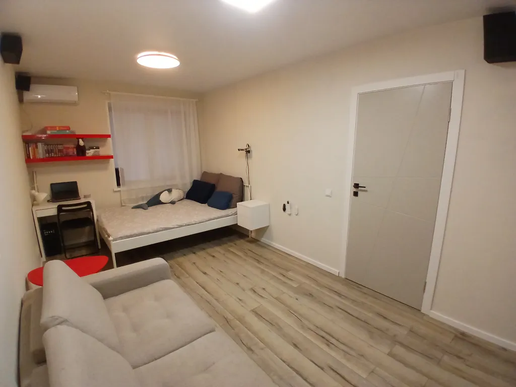 Уютная квартира с проектором