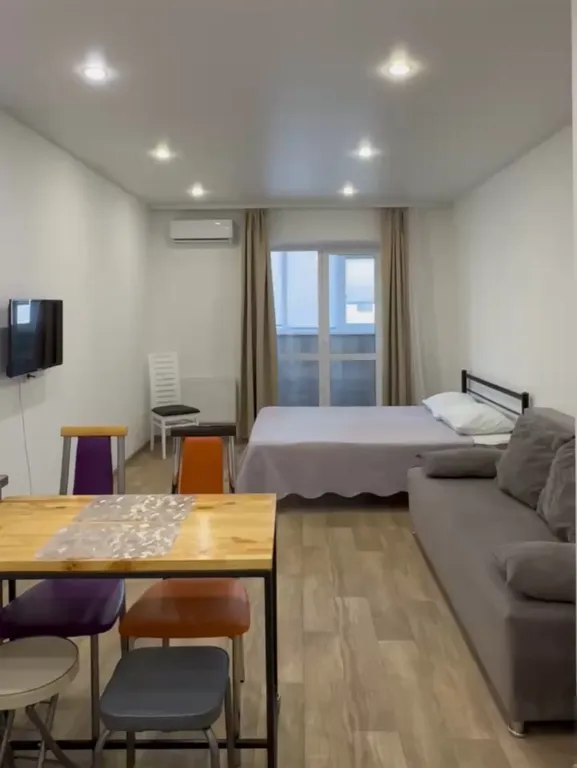 Квартира На Менделеева — Тюмень