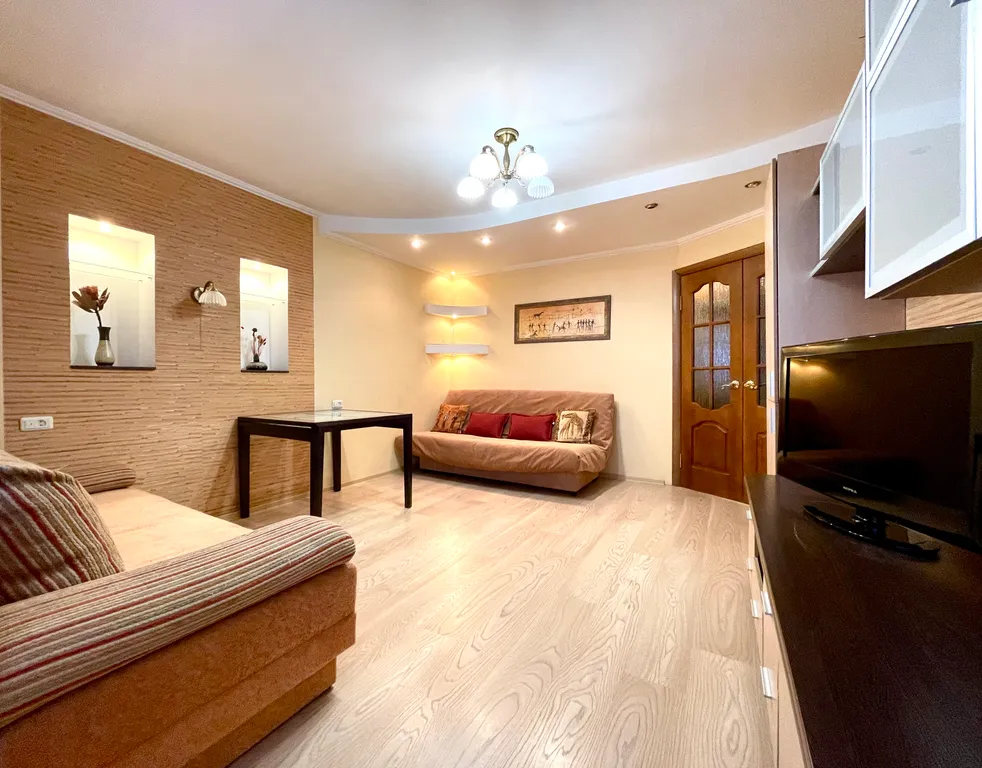 Квартира Трёхкомнатная квартира в центре, рядом с ж/д вокзалом. 9 спальных мест — Ярославль