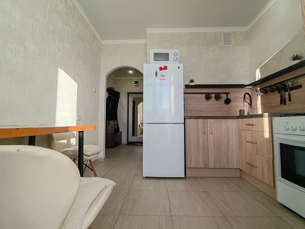 Из наших окон храм