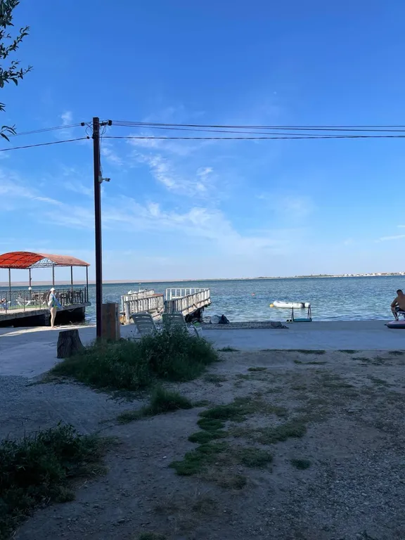 Коттедж Дом в кооперативе Нептун Коса Южная на берегу залива и моря — аренда посуточно в Мирный