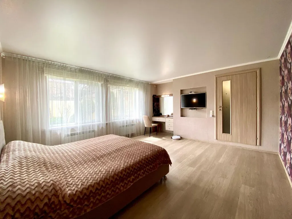 Просторное жилье у Сенного рынка