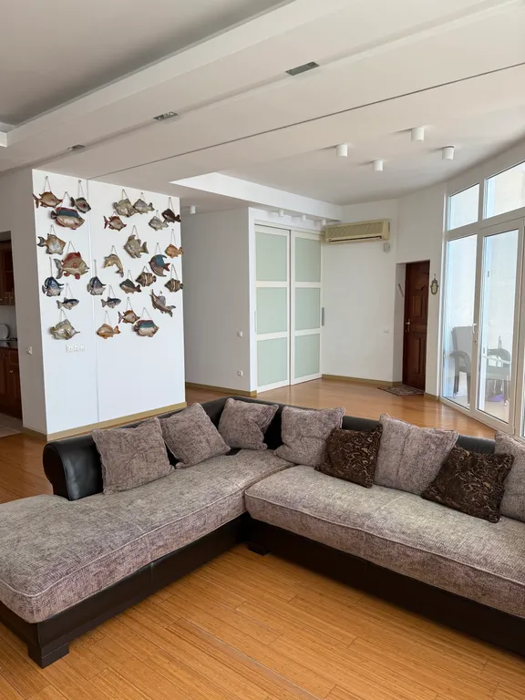 Роскошные апартаменты у моря