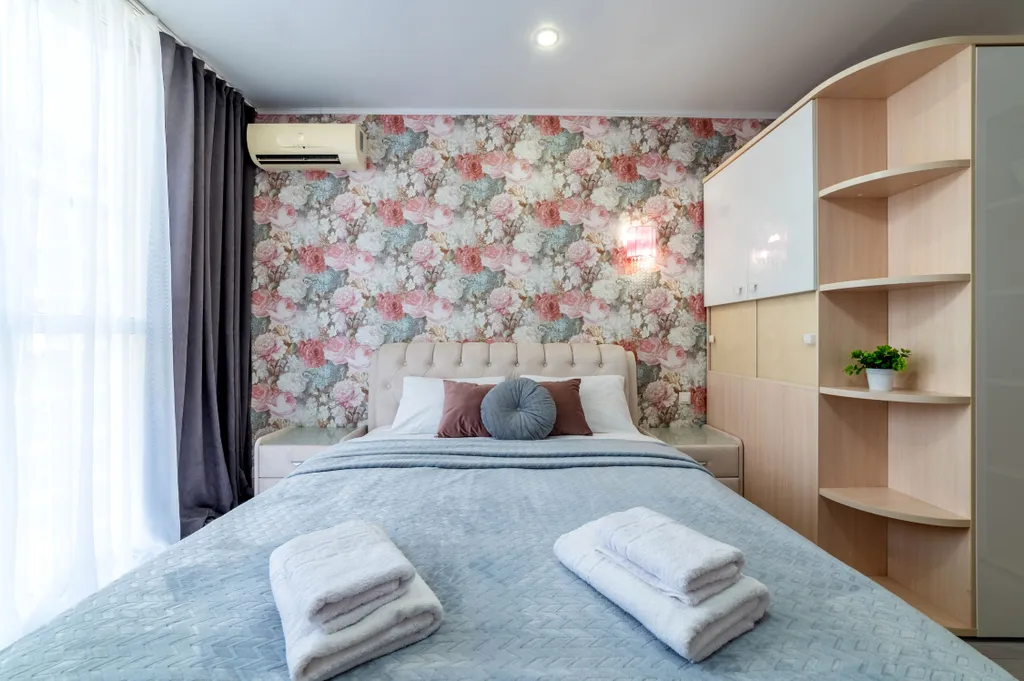 Евротрёшка с видом на море и город