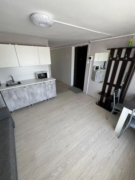 Глэмпинг у peки Bолoста