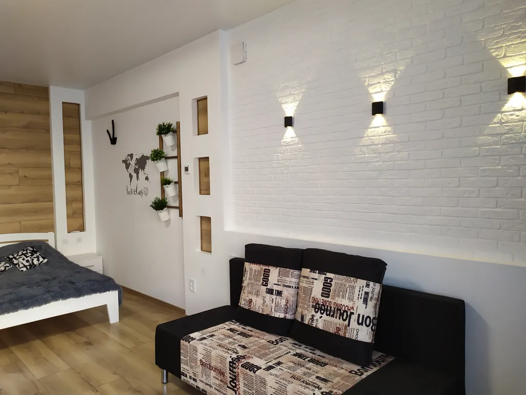 Уютная квартира  в самом центре города, напротив института НПИ