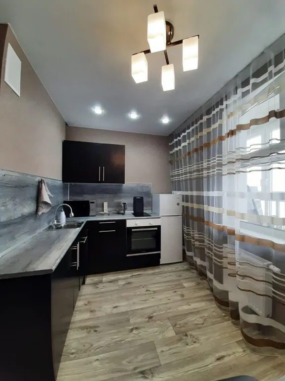 Комфортабельная квартира со свежим ремонтом рядом с метро