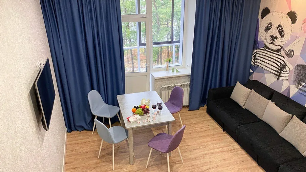 Уютная квартира с видом на озеро Банное и Уральские горы