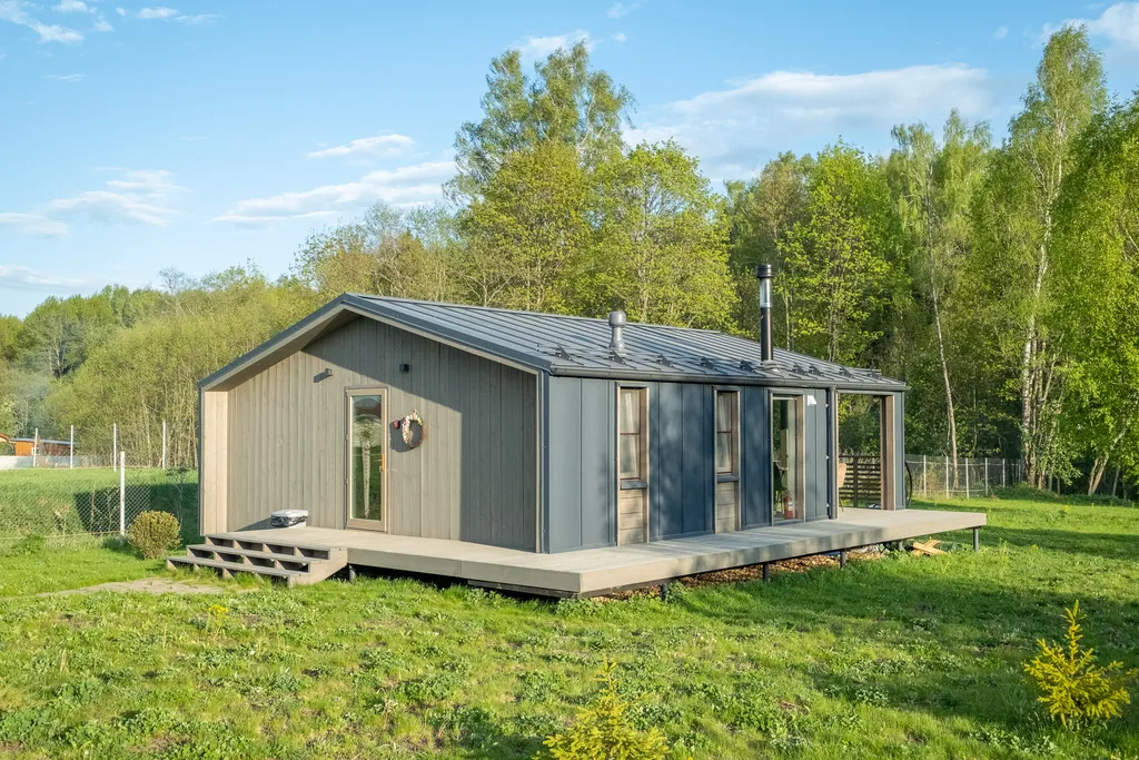 Лисий домик с камином