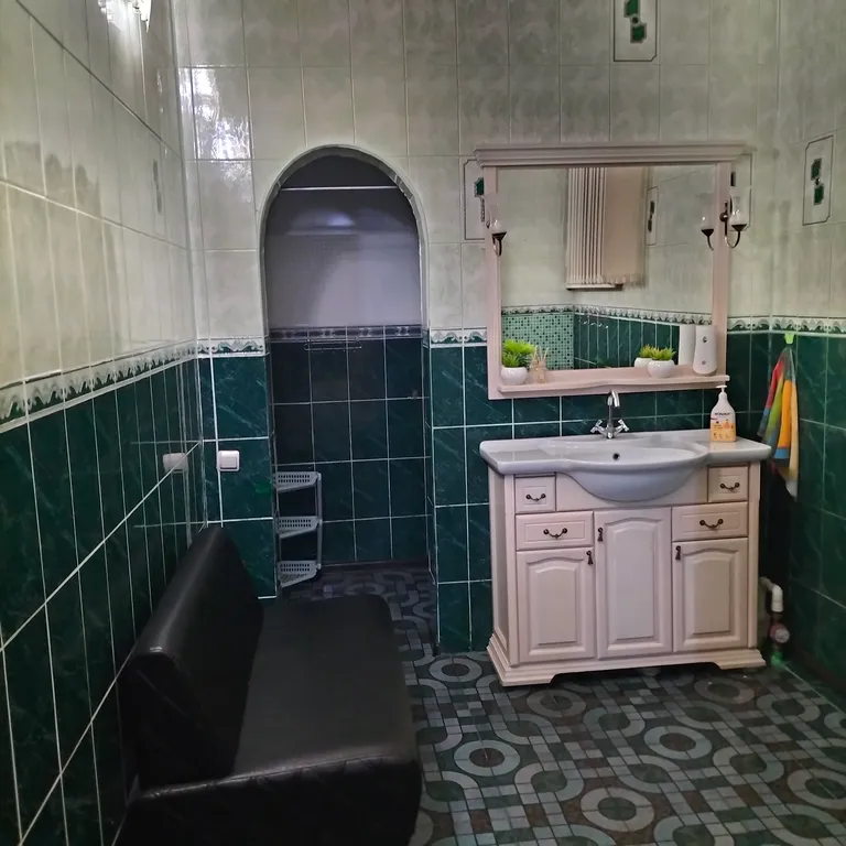 Дом - коттедж У Федота в черте города