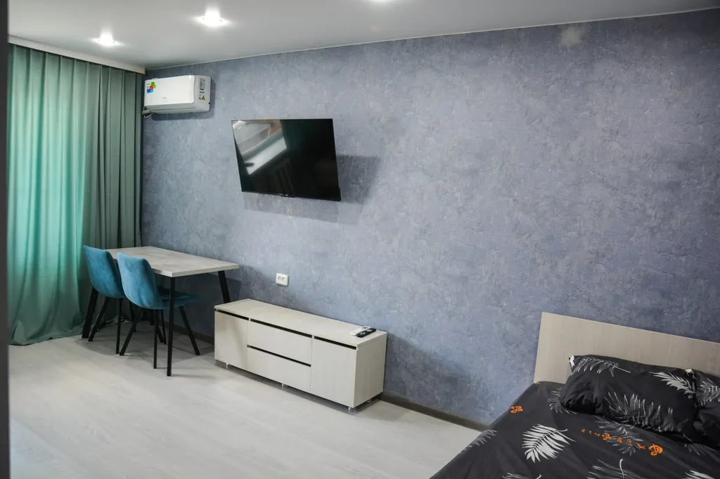 Уютная квартира в центре города — аренда посуточно в Шахты