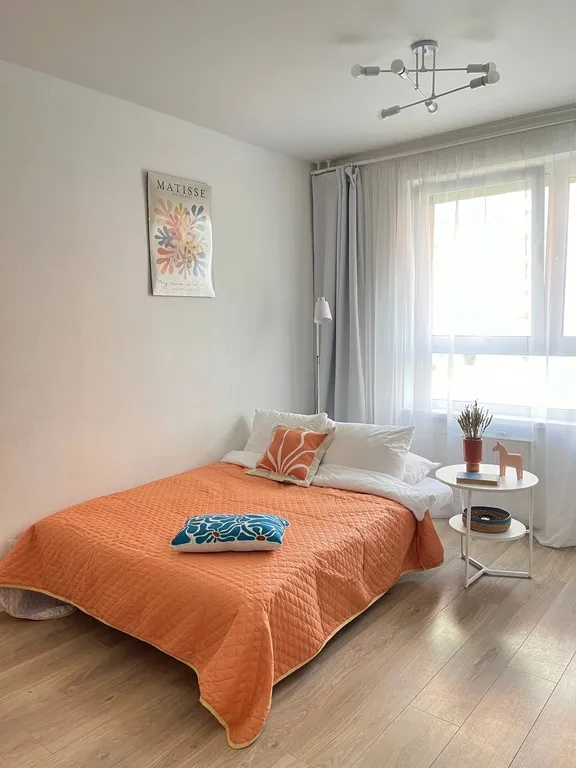 Интеллигентная квартира рядом с Цыба