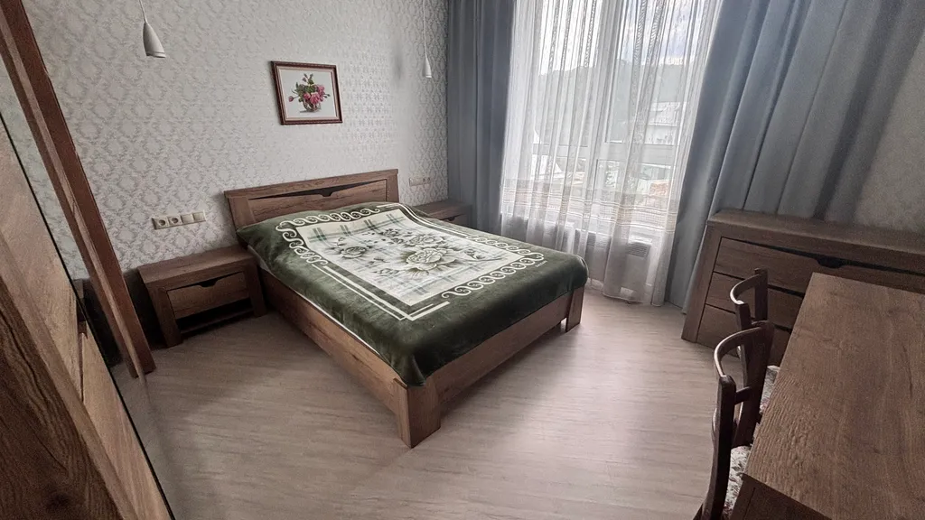 Квартира у Ласточкиного гнезда