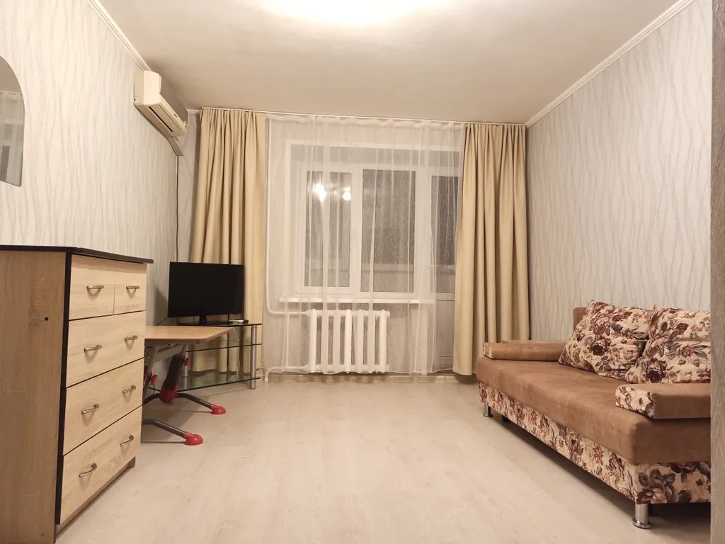 Уютная квартира в центре — аренда посуточно в Тюмень