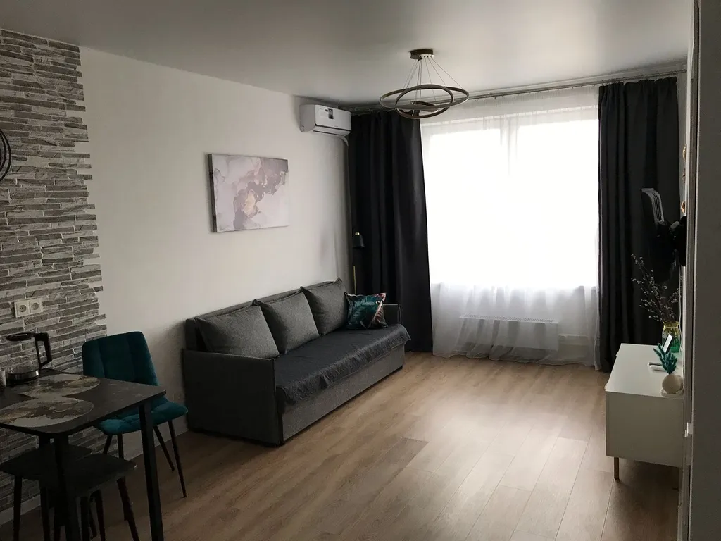 Квартира Уютная, стильная квартира с кондиционером рядом с ГУОР и аквапарком — Ярославль