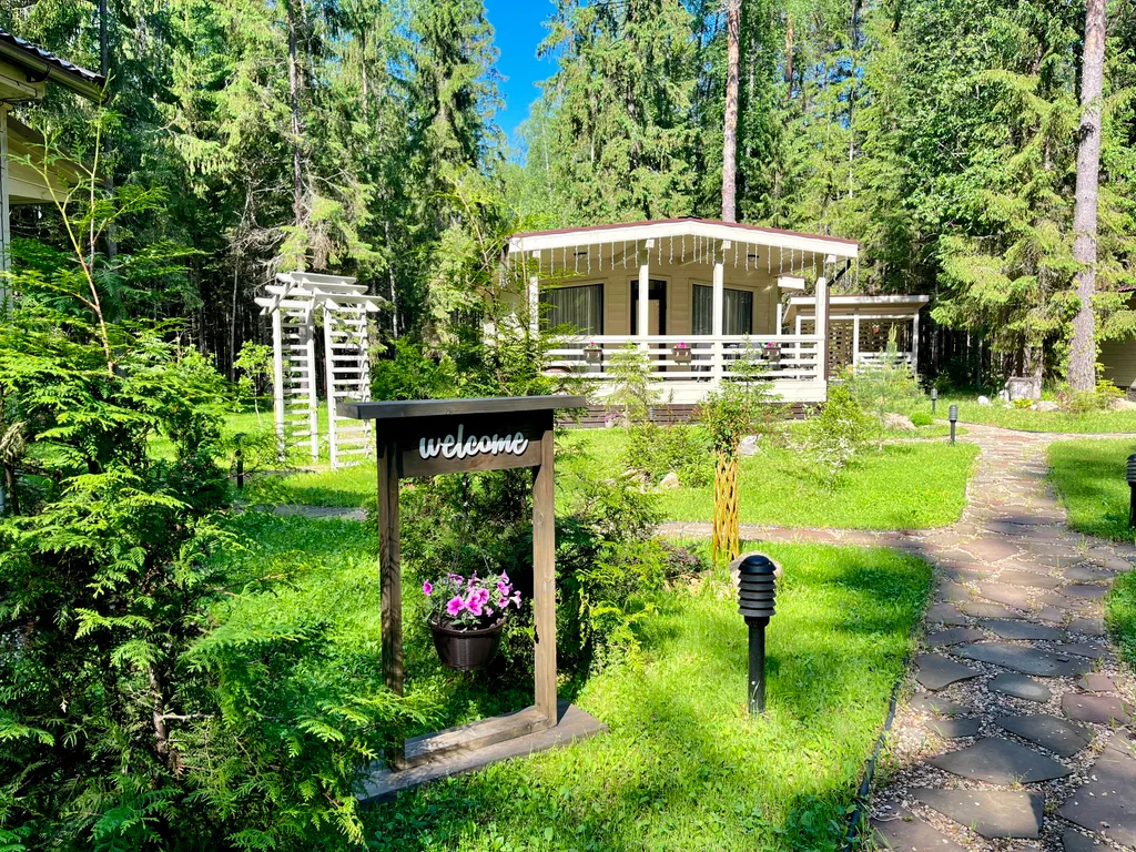 Коттедж Коттедж на озере Волго на Селигере в сосновом бору — Турбаза Чайка