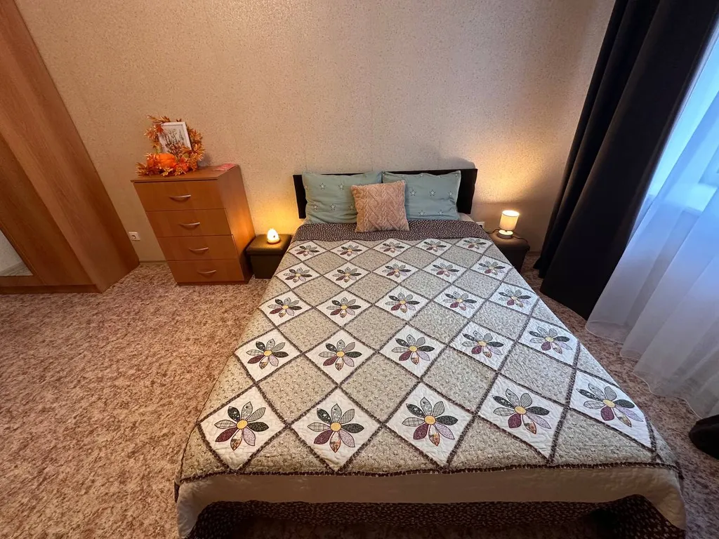 Уютная однушка для семьи Времена года