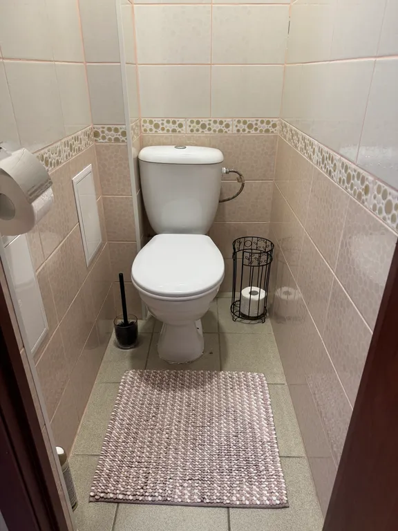 Студия со спальней в девятиэтажном доме в центре