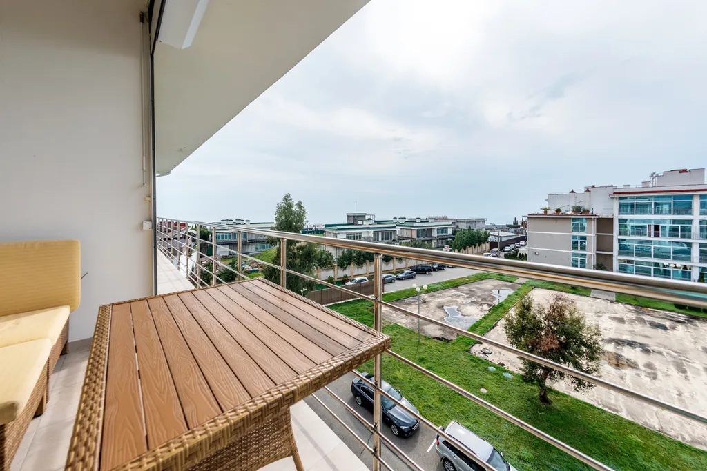 Роскошный пентхаус с панорамным видом на море.