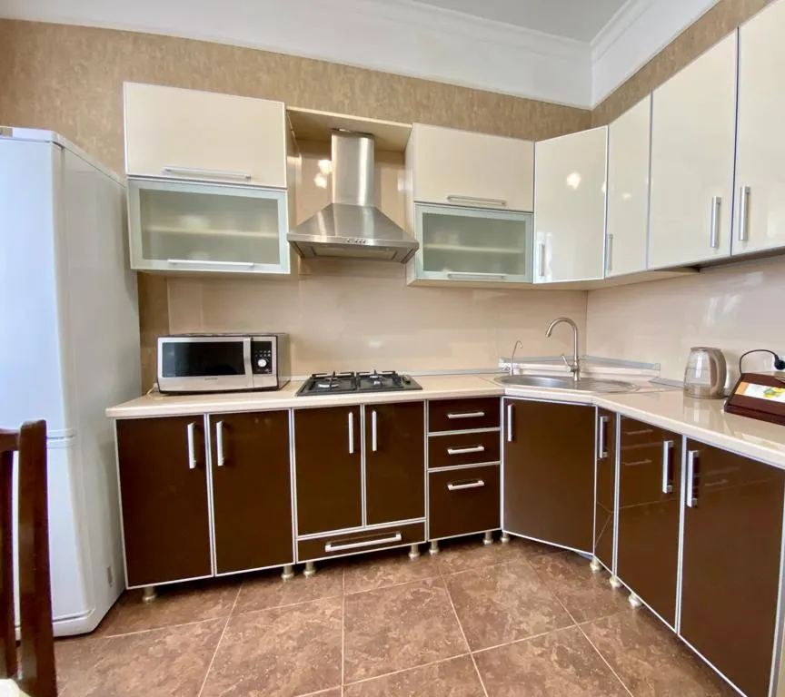 1-я квартира в центре города Каспийска