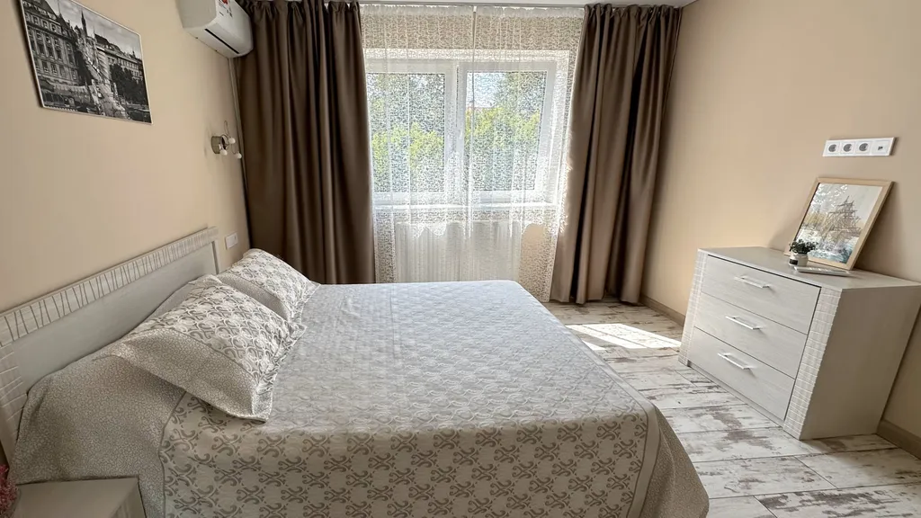 Уютная двухкомнатная квартира в историческом центре