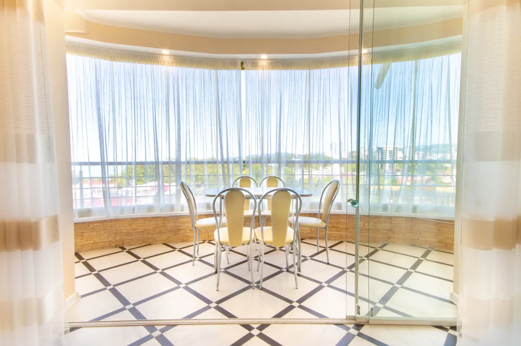 Апартаменты Версаль