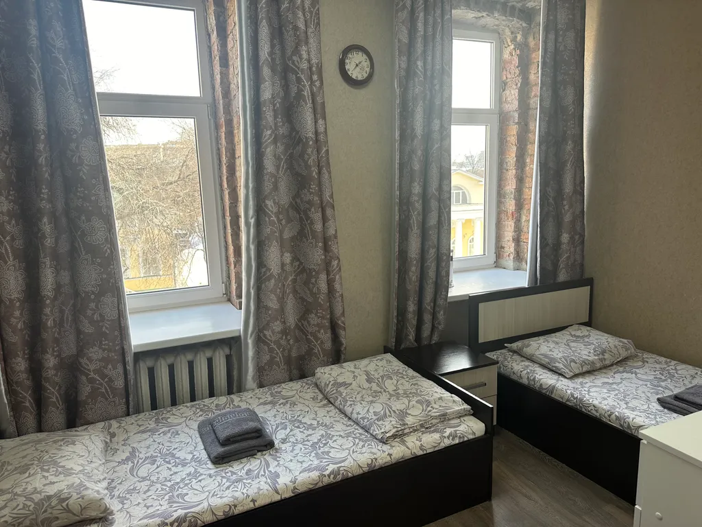 Квартира Комната с двумя отдельными кроватями и общим санузлом в центре — Москва