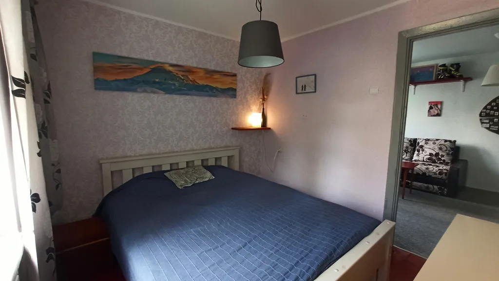 Светлая дизайнерская квартира с видом на горы и лес